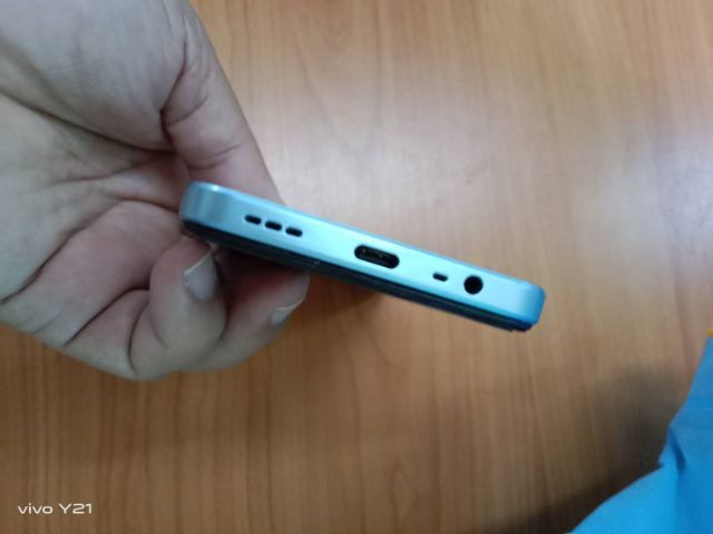 อื่นๆ oppo A78 5G หน่วยความจำ 256 GB สีฟ้ส บอดีสวย