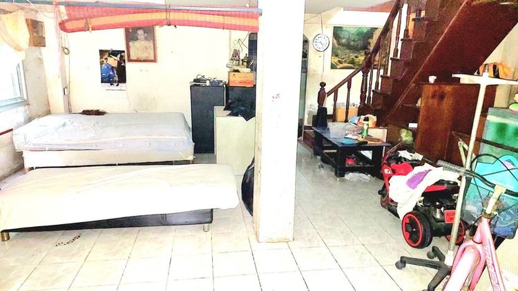 2010 บ้านเดี่ยวพร้อมที่ดิน รูปที่ 4