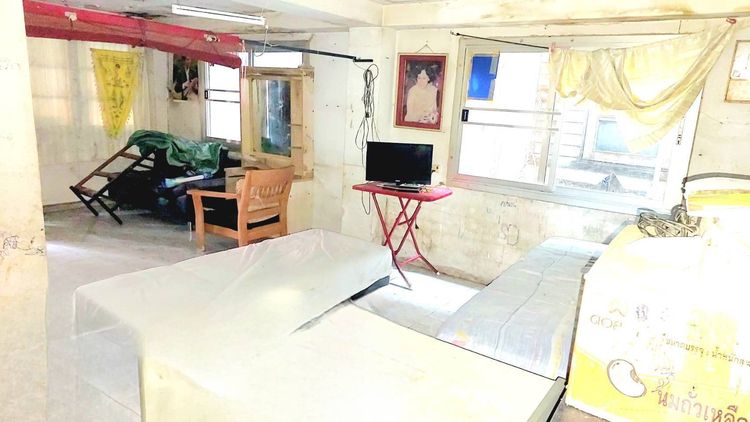 2010 บ้านเดี่ยวพร้อมที่ดิน รูปที่ 3