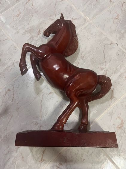 ม้าไม้แกะสลัก รูปที่ 5