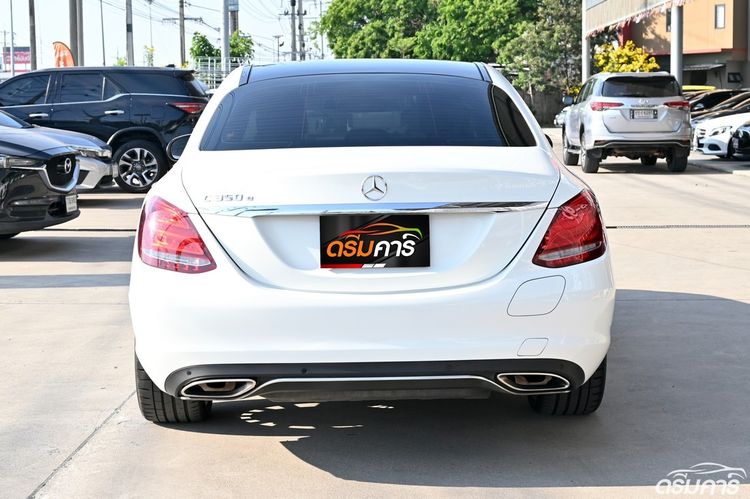 Mercedes-Benz C-Class 2017 C350 Sedan ปลั๊กอินไฮบริด (PHEV) ไม่ติดแก๊ส เกียร์อัตโนมัติ ขาว รูปที่ 4