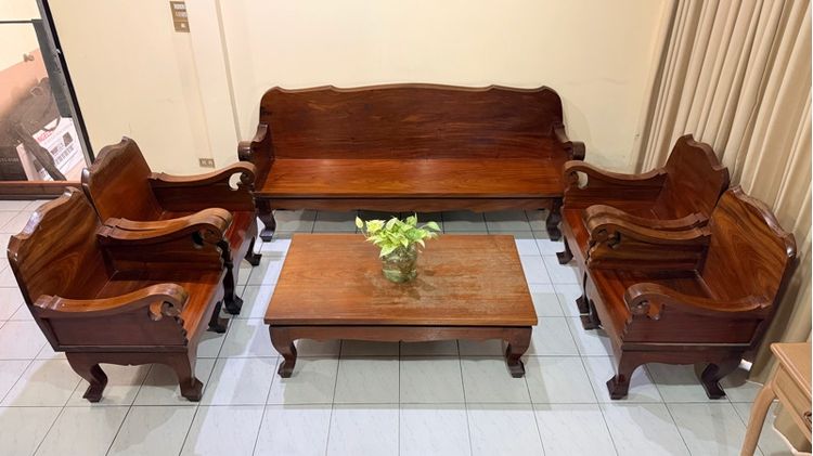 ชุดโต๊ะเก้าอี้รับแขกไม้มะค่า