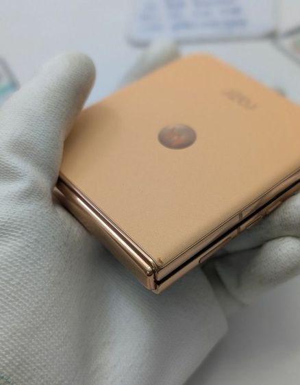 ขาย เทิร์น Moto Razr 50 Ultra Ram 12 Rom 512 เครื่องนอก อุปกรณ์ครบยกกล่อง เพียง 8,590 บาท ครับ รูปที่ 12