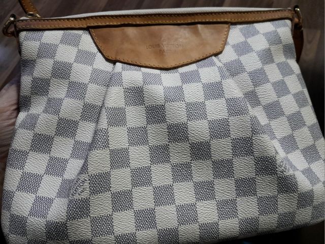 กระเป๋าสะพายLouis Vuitton Siracusa Azur MM รูปที่ 3