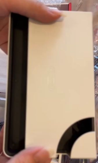 ์Nintendo switch oled สีขาว  รูปที่ 4