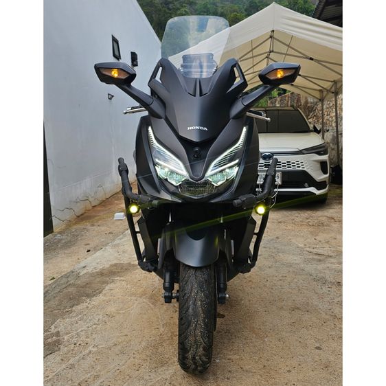 Honda Forza 350 ปี 2021 รูปที่ 2