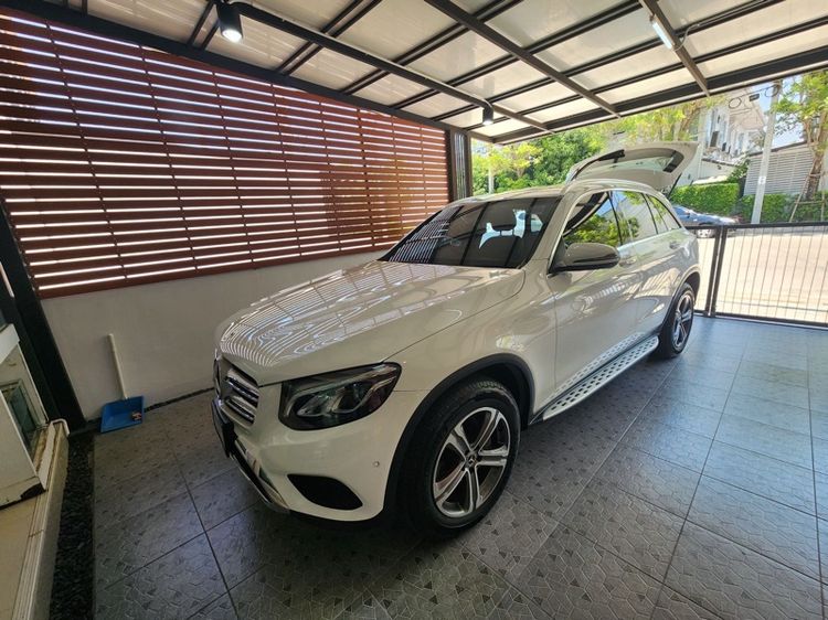 รถเบนซ์ GLC-220d