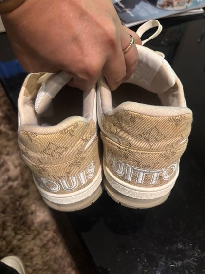 รองเท้า LV มือสอง รูปที่ 10