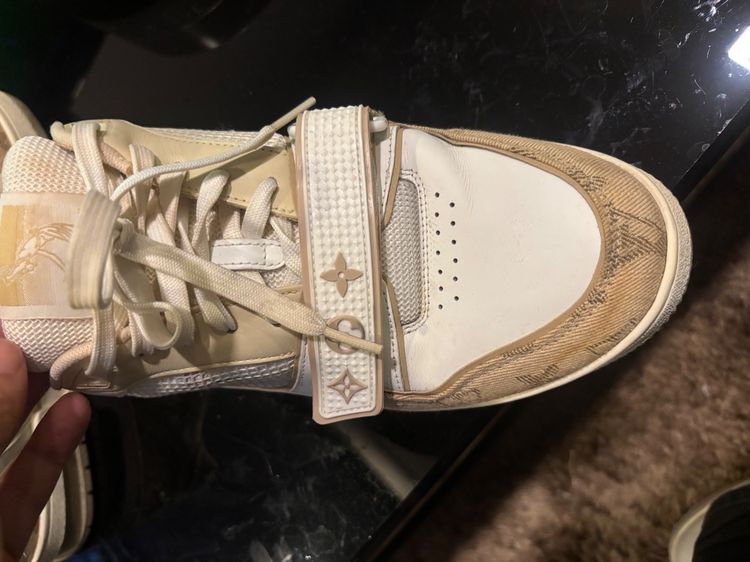 รองเท้า LV มือสอง รูปที่ 3