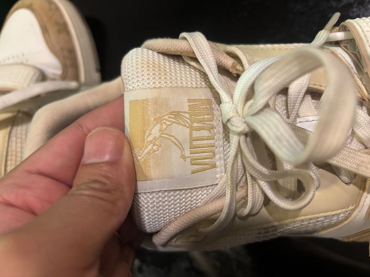 รองเท้า LV มือสอง รูปที่ 4