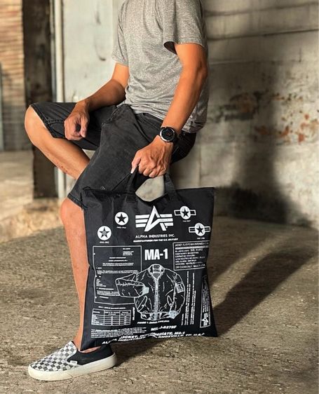 กระเป๋าใส่เสื้อไฟส์ ALPHA รูปที่ 2