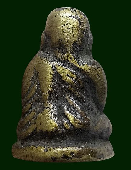 พระหลวงพ่อเงินเนื้อโลหะ  รูปที่ 3