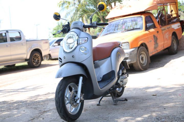 Scoopy i ตัว Club 12 ไฟ LED ปี 2019 รูปที่ 2