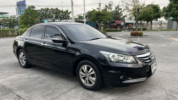 รถ Honda Accord 2.0 EL สี ดำ