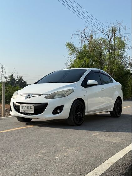 Mazda Mazda 2 2012 1.5 Elegance Groove Sedan เบนซิน ไม่ติดแก๊ส เกียร์อัตโนมัติ ขาว รูปที่ 3