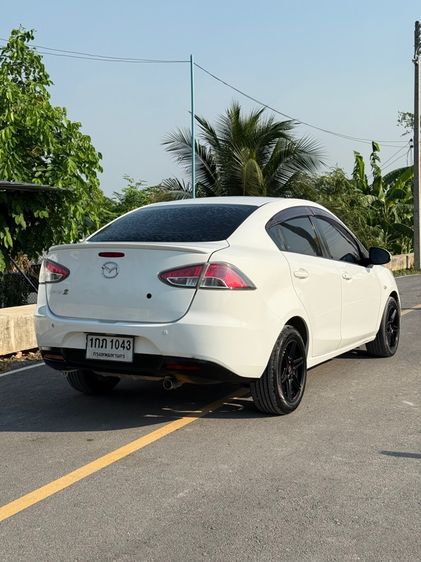 Mazda Mazda 2 2012 1.5 Elegance Groove Sedan เบนซิน ไม่ติดแก๊ส เกียร์อัตโนมัติ ขาว รูปที่ 4