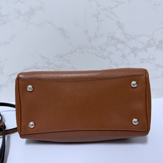 Coach X Peanuts Snoopy Mini Bennett Satchel มือสอง รูปที่ 6