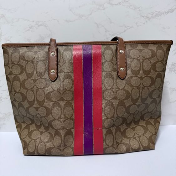 Coach Varsity Stripe City Zip Tote in Signature Canvas มือสอง รูปที่ 2