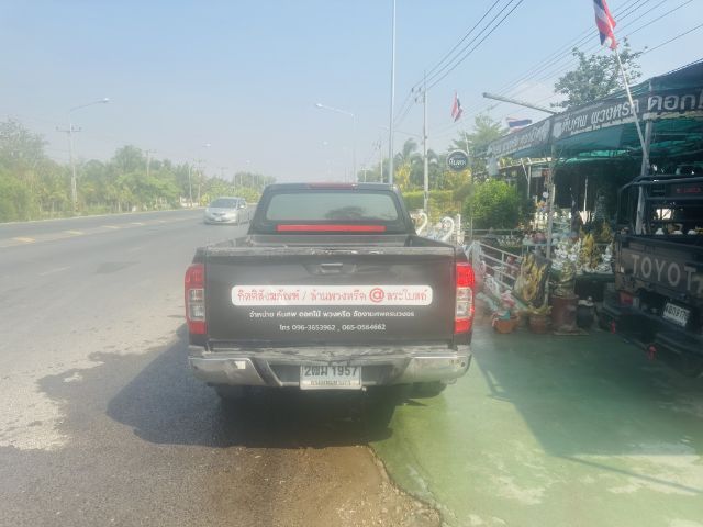 Nissan Navara 2019 2.5 S King Cab Pickup ดีเซล ไม่ติดแก๊ส เกียร์ธรรมดา ดำ รูปที่ 2