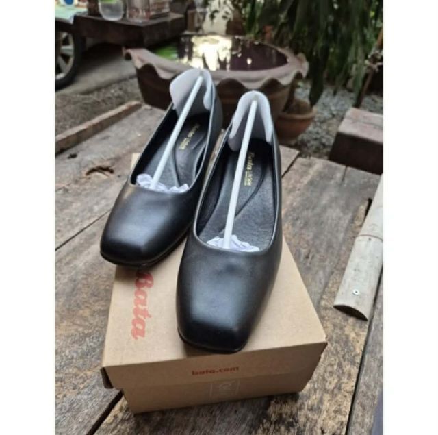 รองเท้าคัชชูบาจามือสอง รูปที่ 2