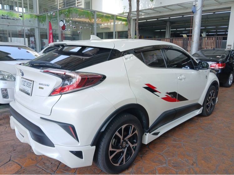 Toyota C-HR 2020 1.8 HV Hi Utility-car ไฮบริด เกียร์อัตโนมัติ ขาว รูปที่ 4