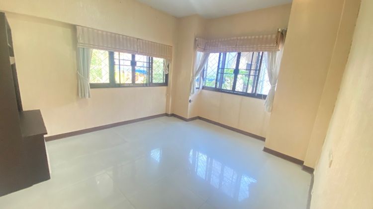 อื่นๆ ไม่มี 2010 ใช่ บ้านเดี่ยวศรีราชา รูปที่ 4