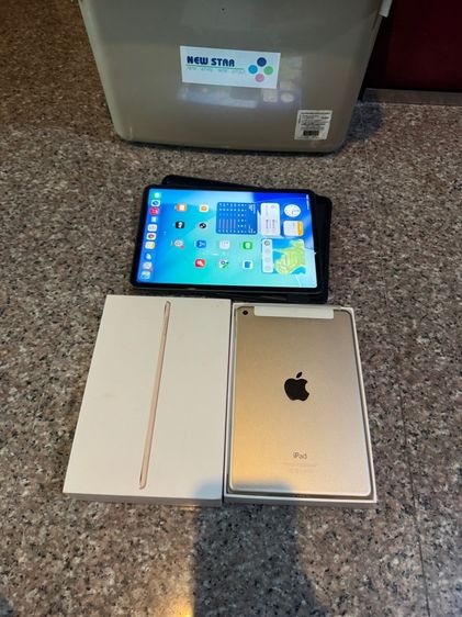 ขายถูกๆๆiPadMini4สีGold64กิ๊กWifi Celluer ใส่ซิมได้มีกล่องใช้งานดีสูนTrue รูปที่ 2