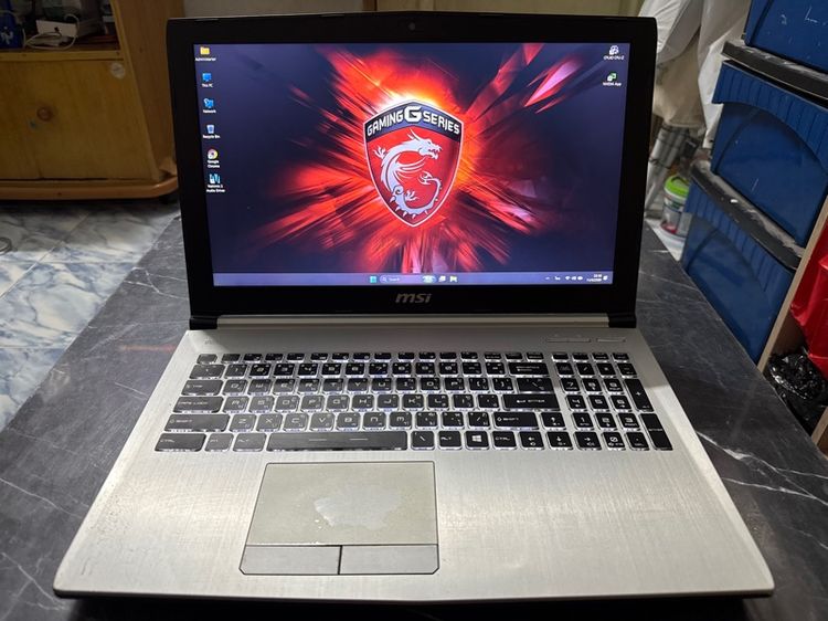 ขาย Note Book MSI MS-16J5 I7-6700H Ram 4gb GTX 960M 2 GB GDDR5 128gb SSD SATA สภาพสวยๆ เลยครับผม