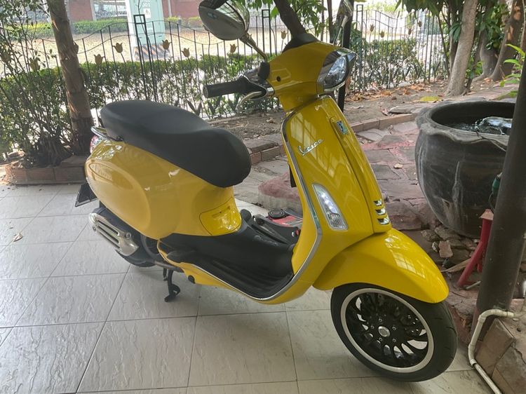 ปี 2024Vespa spint125iไมล์น้อย2พันโล รูปที่ 3