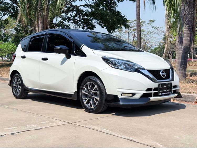 Nissan Note 2020 1.2 VL Utility-car เบนซิน เกียร์อัตโนมัติ ขาว รูปที่ 3