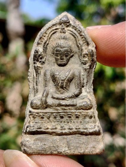 พระชินราช ใบเสมา พิมใหญ่ ฐานสูงบัว2ชั้น กรุวัดพระศรีรัตนมหาธาตุ จ.พิษณุโลก พุทธศตวรรษที่ 19