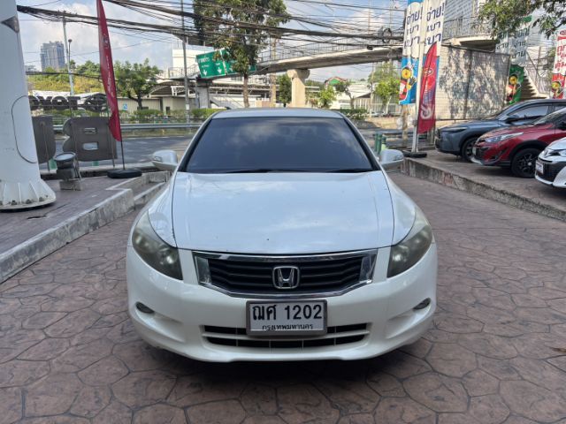 รถ Honda Accord 2.0 E สี เทา