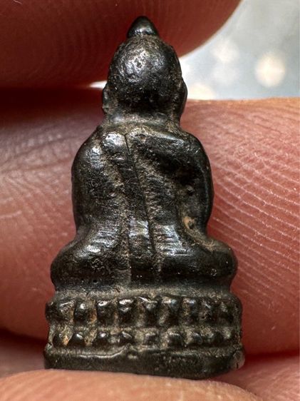 พระชัยเขมรน้อย สังฆราชแพ วัดสุทัศน์ รูปที่ 2