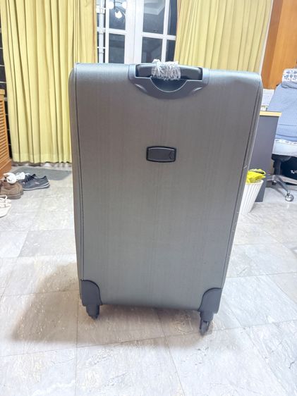 กระเป๋าเดินทางล้อเลื่อน 32 นิ้ว  รูปที่ 2