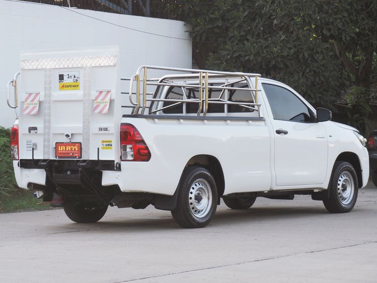Toyota Hilux Revo 2023 2.4 Entry Pickup ดีเซล ไม่ติดแก๊ส เกียร์ธรรมดา ขาว รูปที่ 4