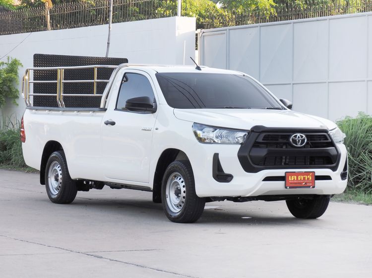 รถ Toyota Hilux Revo 2.4 Entry สี ขาว