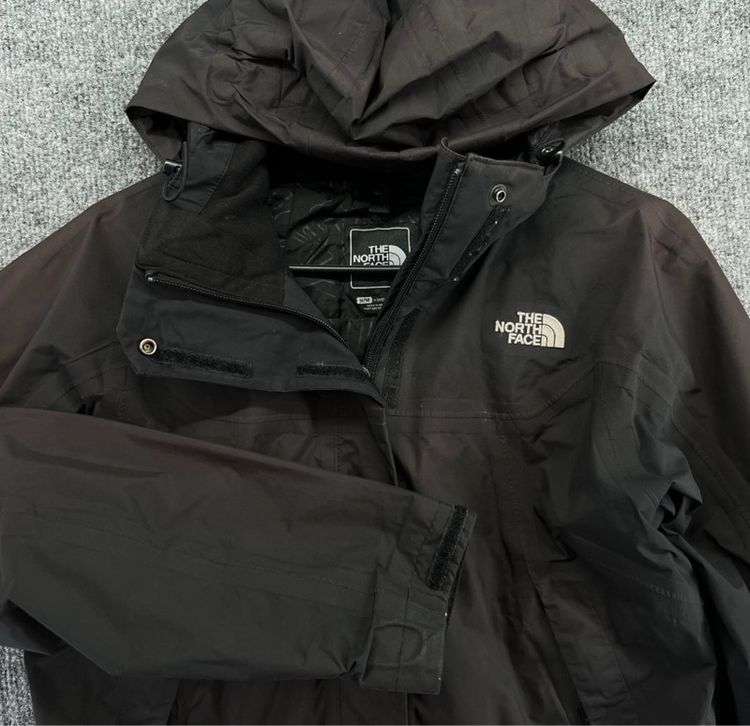the north face jacket แท้มือสองสภาพดี รูปที่ 3