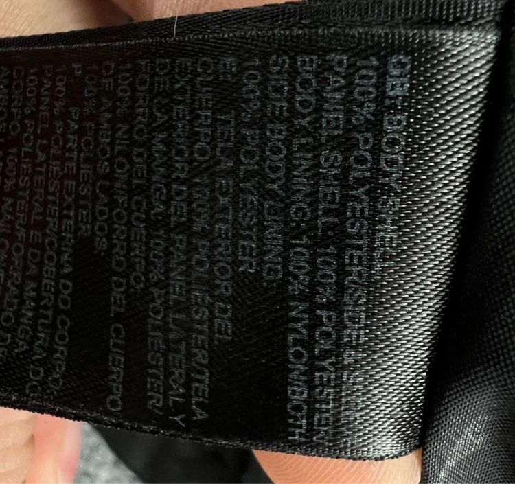 the north face jacket แท้มือสองสภาพดี รูปที่ 8