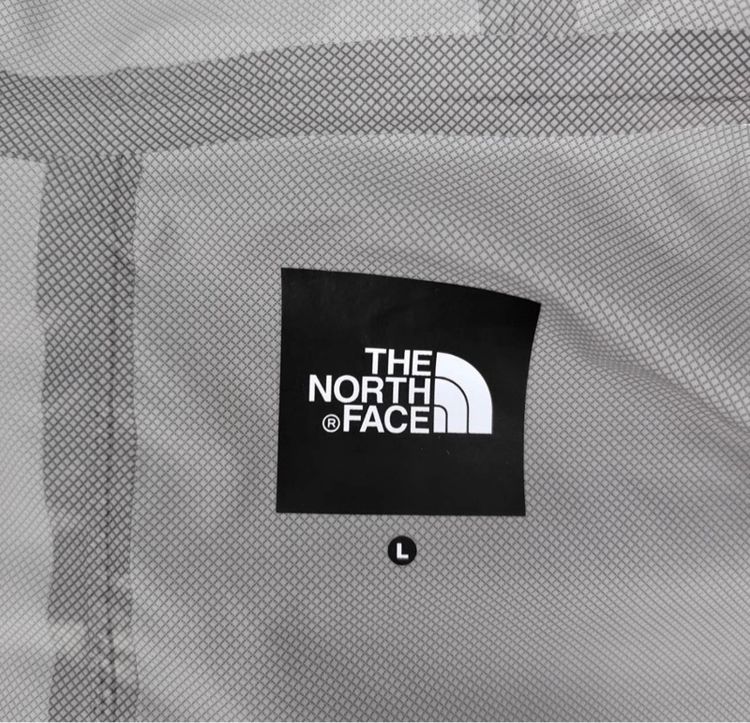 the north face jacket แท้มือสองสภาพดี รูปที่ 4