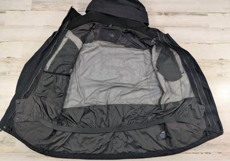 the north face black jacket แท้มือสองสภาพดี รูปที่ 4