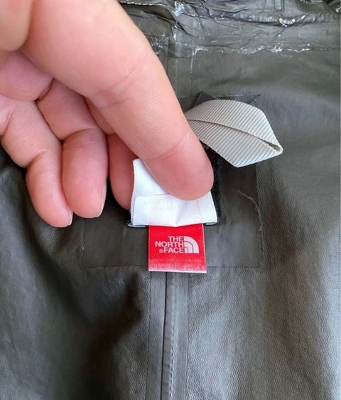 the north face jacket แท้มือสองสภาพดี รูปที่ 14