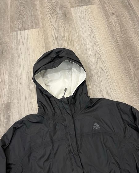 Nike acg black jacket แท้มือสองสภาพมือ1 รูปที่ 3