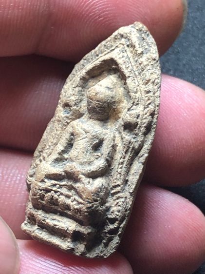 พระกรุลำพูน รูปที่ 3