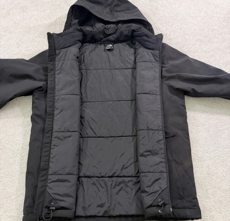 the north face black jacket แท้มือสองสภาพมือ1ใหม่มาก รูปที่ 4