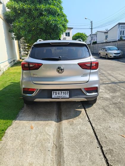 MG ZS 2018 1.5 X Utility-car เบนซิน ไม่ติดแก๊ส เกียร์อัตโนมัติ บรอนซ์เงิน รูปที่ 2