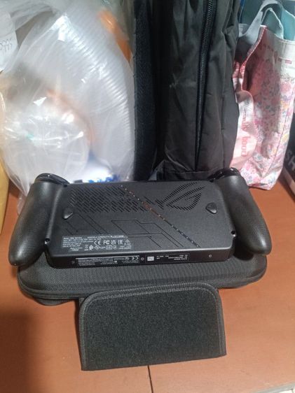 asus rog xbox ally x ขายเพิ่งถอยมาได้ 2 เดือนสภาพดีเกือบร้อยเปอร์เซ็นต์ มีประกันมีกล่องอุปกรณ์ครบ รูปที่ 3