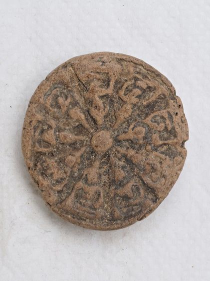 พระเนื้อดิน 21016917