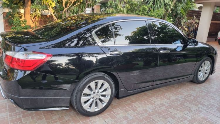 Honda Accord 2015 2.0 EL i-VTEC Sedan เบนซิน ดำ รูปที่ 3