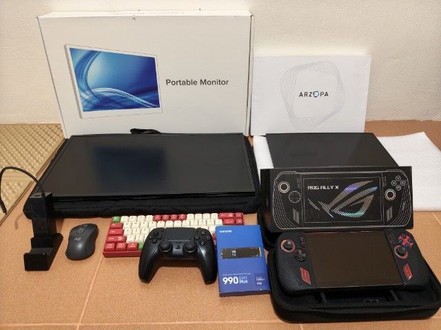 อุปกรณ์เกมส์  ROG ALLY X ประกันถึงถึง27032027