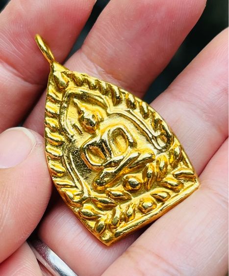 เหรียญเจ้าสัวกระไหล่ทอง รูปที่ 5